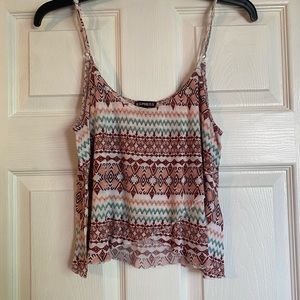 Flowy printed tank